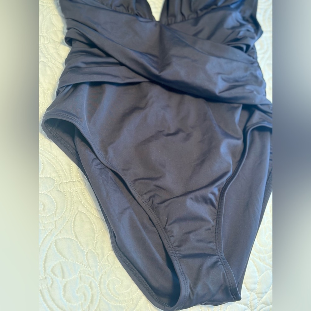 - La Blanca black one piece swim suit size 12 - Picture 9 of 10